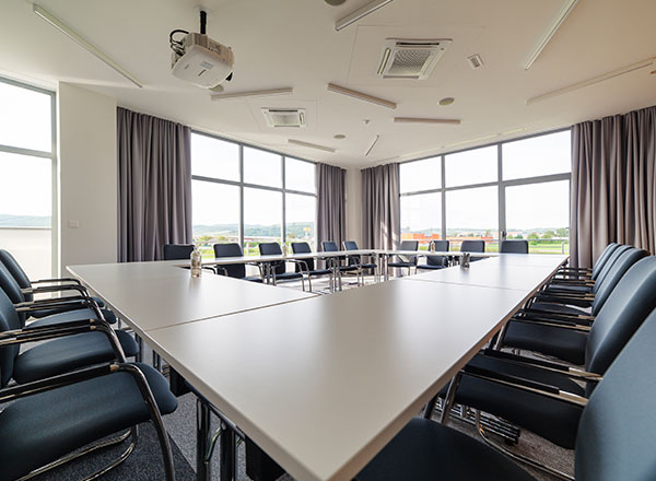 Zasadacie a kongresové priestory